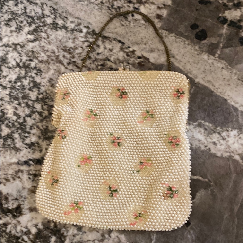 Vintage beauty. Elegant Pearl-Embellished Floral Women's Bag. Soft beige.